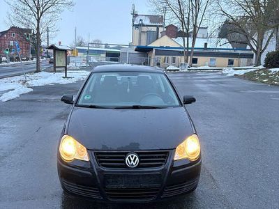 Gebraucht VW Polo Basis 54 PS (39 kW) 2005 Schwarz Kleinwagen