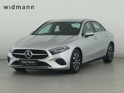 Iridiumsilber metallic Gebraucht 2023 Mercedes A180 Limousine | 22.850 € (Fairer Preis)