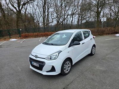 Weiß Gebraucht 2018 Hyundai i10 Pure Kleinwagen | 7.500 € (Etwas zu teuer)