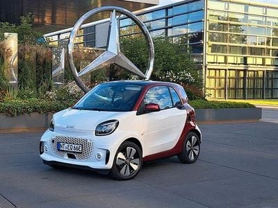 Weiß Gebraucht 2023 Smart ForTwo Electric Drive Prime Coupé | 14.500 € (Fairer Preis)