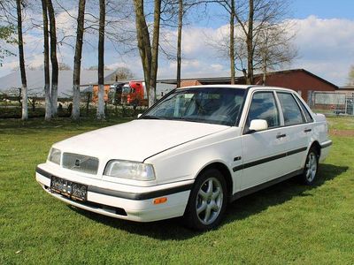 Gebraucht Volvo 460 109 PS (80 kW) 1995 Weiss Limousine