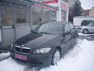 Schwarz Gebraucht 2005 BMW 320 Limousine | 2.490 € (Superpreis)