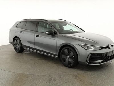 Neu VW Passat R-line 193 PS (141 kW) 2025 Diabas grau metallic Kombi
