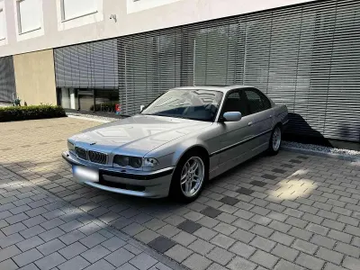Gebraucht BMW 735 M Sport 238 PS (175 kW) 2000 Silber Limousine