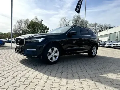 Gebraucht Volvo XC60 Core 197 PS (144 kW) 2022 Black stone, solid / solid SUV