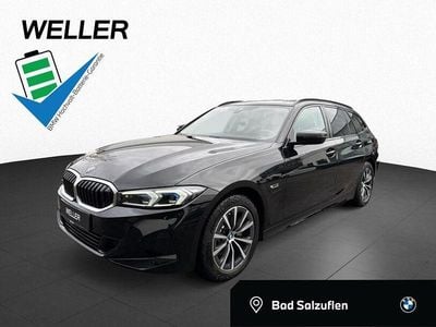 Gebraucht BMW 330e Comfort Edition 292 PS (214 kW) 2022 Bmw 330e touring aut. (schwarz) Kombi