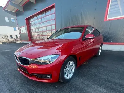 Gebraucht BMW 318 Gran Turismo M Sport 150 PS (110 kW) 2020 Rot Coupé