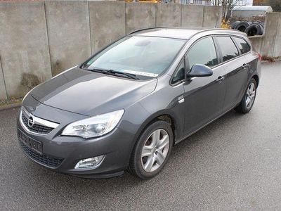 Grau Gebraucht 2011 Opel Astra Design Edition Kombi | 3.450 € (Guter Preis)