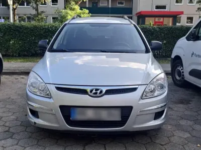 Gebraucht Hyundai i30 126 PS (92 kW) 2008 Grau Kombi