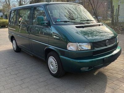 Gebraucht VW T4 84 PS (61 kW) 1996 Grün Van