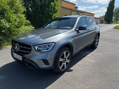 Mercedes GLC300e