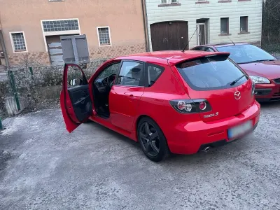 Gebraucht Mazda 3 143 PS (105 kW) 2007 Rot Limousine