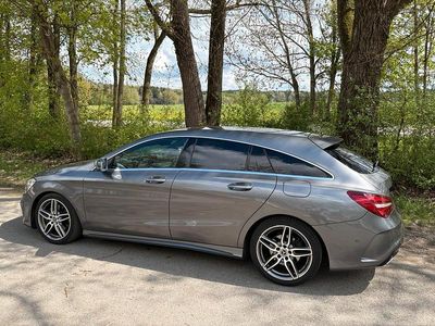 Usata Mercedes CLA220 Shooting Brake AMG 184 CV (135 kW) 2018 Grigio Station wagon