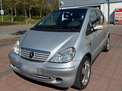 Usata Mercedes A190 125 CV (91 kW) 2004 Grigio Utilitaria
