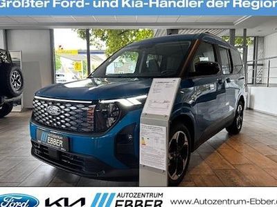 Neu Ford Tourneo Courier Titanium 100 kW (136 PS) 2025 Blau Van / Kleinbus