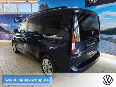 Gebraucht VW Caddy California 122 PS (89 kW) 2021 Blau metallic Van / Kleinbus