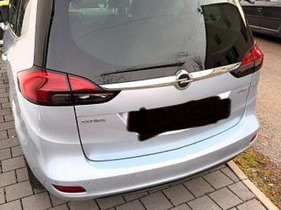 Gebraucht Opel Zafira Tourer Business Edition 140 PS (102 kW) 2016 Blau Van / Kleinbus
