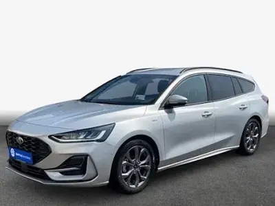 Gebraucht Ford Focus ST-Line X 155 PS (114 kW) 2025 Moondust silver (metallic) Kombi