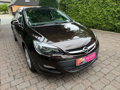 Gebraucht Opel Astra Style 120 PS (88 kW) 2015 Braun Kombi