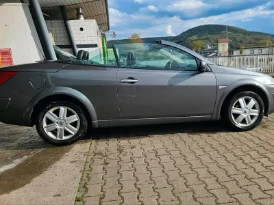Gebraucht Renault Mégane Cabriolet 135 PS (99 kW) 2005 Grau Cabrio