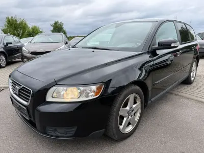 Gebraucht Volvo V50 136 PS (100 kW) 2009 Schwarz Kombi