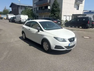 Gebraucht Seat Ibiza SC Reference 69 PS (50 kW) 2010 Weiß Kleinwagen