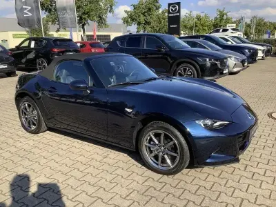 Neu Mazda MX5 Exclusive-Line 132 PS (97 kW) 2025 Deep crystal blue Cabrio