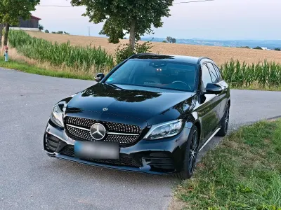 Gebraucht Mercedes C300 AMG 245 PS (180 kW) 2020 Schwarz Kombi