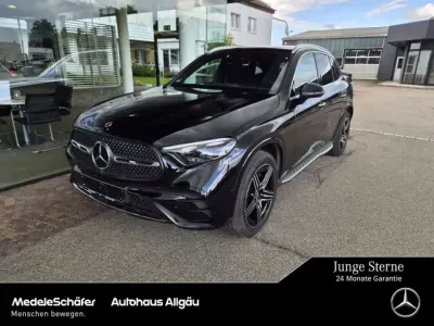 Gebraucht Mercedes GLC300e AMG 197 PS (144 kW) 2024 Lack obsidianschwarz (metallic) SUV