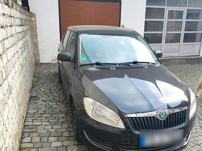 Gebraucht Skoda Fabia 60 PS (44 kW) 2011 Schwarz Kleinwagen