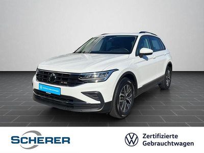 Gebraucht VW Tiguan Life 150 PS (110 kW) 2022 Pure white SUV