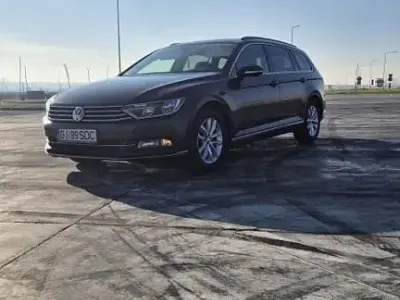 Begagnad VW Passat Comfortline 190 HK (139 kW) 2017 Grå Sedan