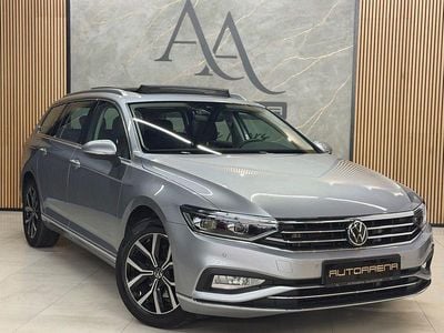Silber Gebraucht 2022 VW Passat Elegance Limousine | 28.900 € (Fairer Preis)