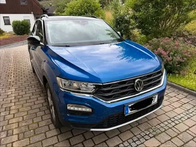 Gebraucht VW T-Roc Style 150 PS (110 kW) 2019 Blau SUV