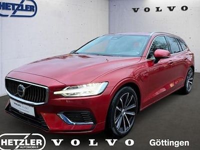 Second-hand Volvo V60 Core 455 CP (334 kW) 2022 Roșu Break