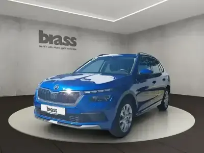Begagnad Skoda Kamiq Style 110 HK (80 kW) 2022 Blå SUV