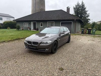 BMW 525
