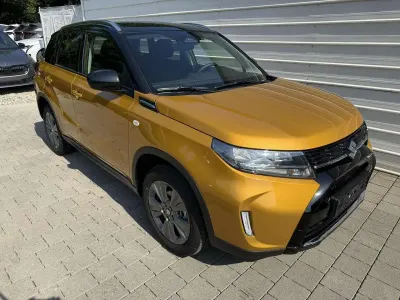 Neu Suzuki Vitara Comfort 110 PS (80 kW) 2026 Solar yellow pearl metallic / SUV