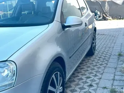 Gebraucht VW Golf IV 102 PS (75 kW) 2004 Silber Limousine