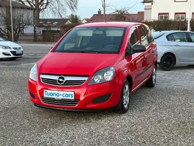 Usata Opel Zafira 116 CV (85 kW) 2009 Rosso Monovolume