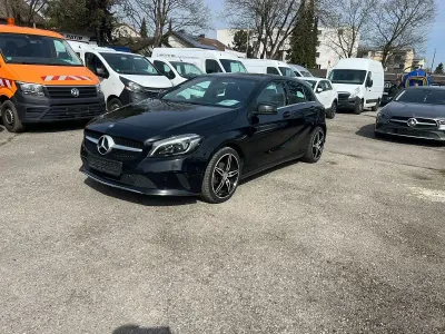 Usata Mercedes A180 AMG line 109 CV (80 kW) 2016 Nero Utilitaria