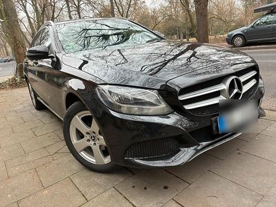 Schwarz Gebraucht 2017 Mercedes C200 Avantgarde Kombi | 13.000 € (Fairer Preis)