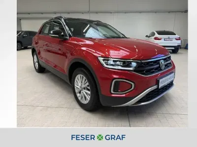 Usata VW T-Roc Life 116 CV (85 kW) 2023 Rosso SUV