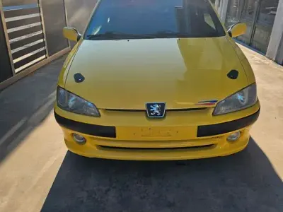 Gebraucht Peugeot 106 122 PS (89 kW) 2001 Gelb Kleinwagen