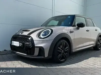 Używany Mini Cooper S 192 KM (141 kW) 2023 Szary Hatchback