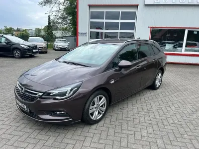 Używany Opel Astra 150 KM (110 kW) 2018 Brązowy Kombi