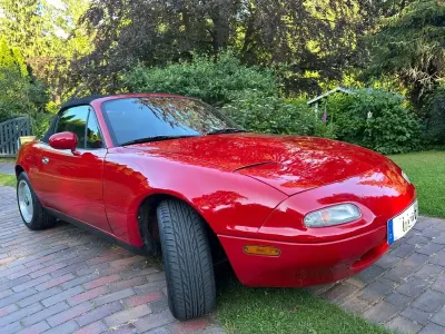 Gebraucht Mazda MX5 116 PS (85 kW) 1989 Rot Cabrio
