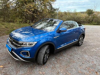 Gebraucht VW T-Roc Cabriolet Move 150 PS (110 kW) 2023 Blau Cabrio