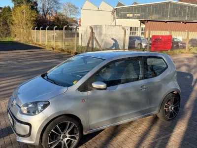 Occasion VW up! move up! 60 ch (44 kW) 2012 Argent Citadine