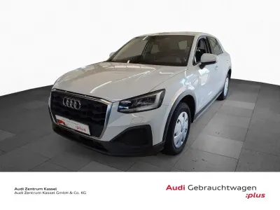 Gebraucht Audi Q2 Comfort 150 PS (110 kW) 2021 Gletscherweiß metallic SUV